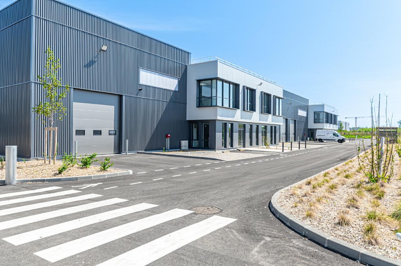 Local d'activité Saint-Priest 8874m² Location local d'activité Saint-Priest Rhône OLACT2315737 1